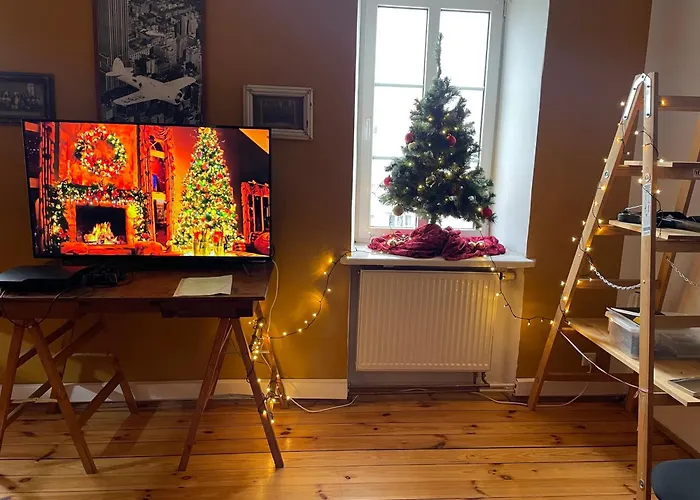 42-200 אכסניה *